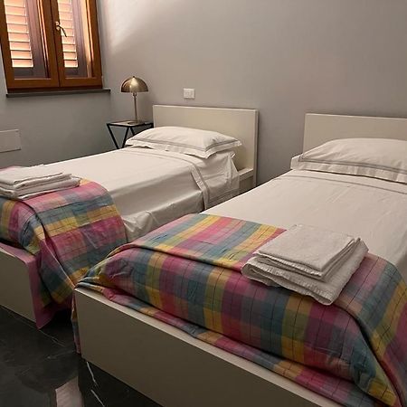 Hotel Casa Cavour Montecatini Terme Exterior foto